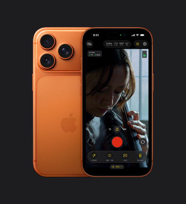 iPhone 17 Pron etupuolen näytöllä näkyy ProRes RAW ‑ominaisuus kuvattaessa videota naisesta, joka soittaa selloa